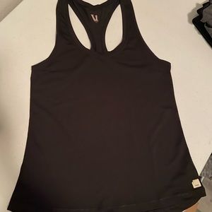 Vuori Womens Liz Performance Tank Sz Large EUC